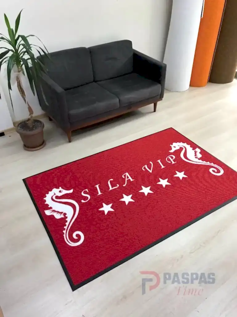Kırmızı zeminli beyaz logolu paspas P4534 Kırmızı zeminli beyaz logolu paspas P4534
